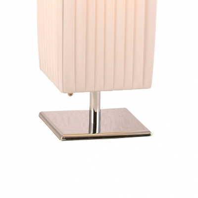 Настольная лампа декоративная Globo Bailey 24661. Фото